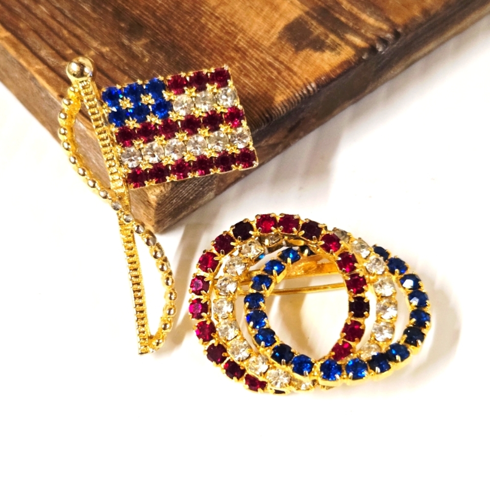 Vintage Patriotic Goldtone and Multicolor Rhinestone Brooch Set